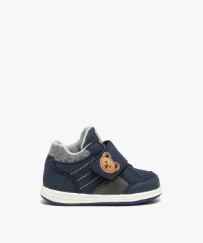 baskets premiers pas bebe garcon en mesh avec bride elastique detail ourson - hobiz bleu